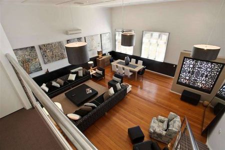 FULLY FURNISHED - UNAVAILABLE UNTIL DECEMBER 2018 - Photo 4