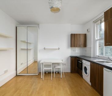 Bedsit to rent - Photo 6
