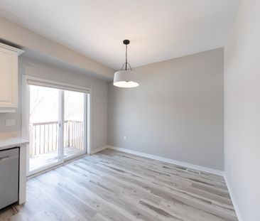 For Lease - 15 BARLEY Lane, Hamilton, Ontario - Photo 2