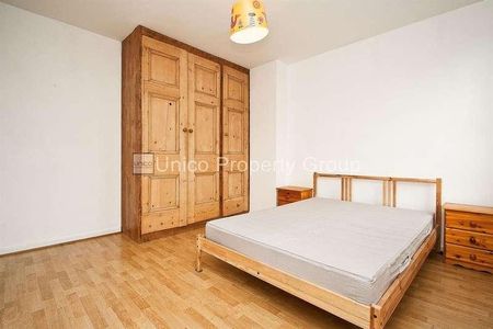 Cambridge Court, Cambridge Heath Road, London, E2 - Photo 3