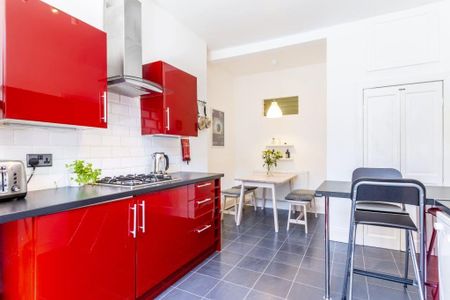 2 bedroom flat to rent - Photo 4