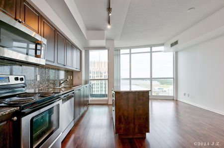 For Lease - 215 Fort York Boulevard Unit# 3603, Toronto, Ontario - Photo 2