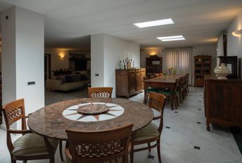 via Pietro neni, 7, Forte dei Marmi, Tuscany 55042