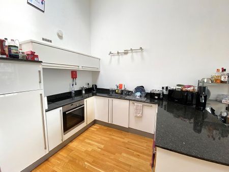 3 bedroom apartment to rent - Photo 5