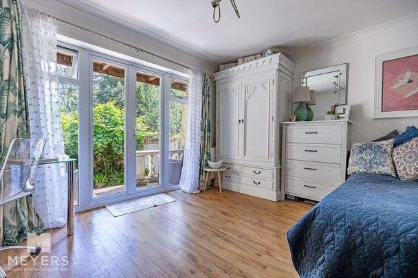 Bourne Banks, Branksome Wood Road, Bournemouth, BH4 - Photo 1