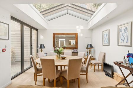 5 bedroom terraced house to rent - Photo 5