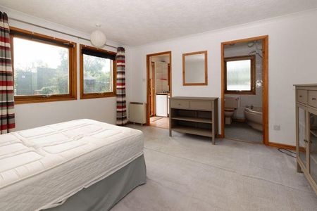 1 bedroom semi-detached house to rent - Photo 4