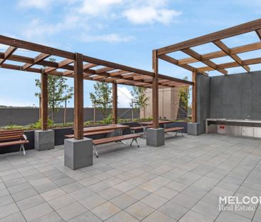 RESORT STYLE LIVING AT IT'S BEST - UNFURNISHED - Photo 5