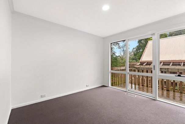 11 Pleasant Rise, Croydon South - Photo 1