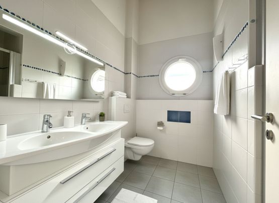 Beautiful family villa with pool just a stone’s throw from the lake in Coppet - Foto 1