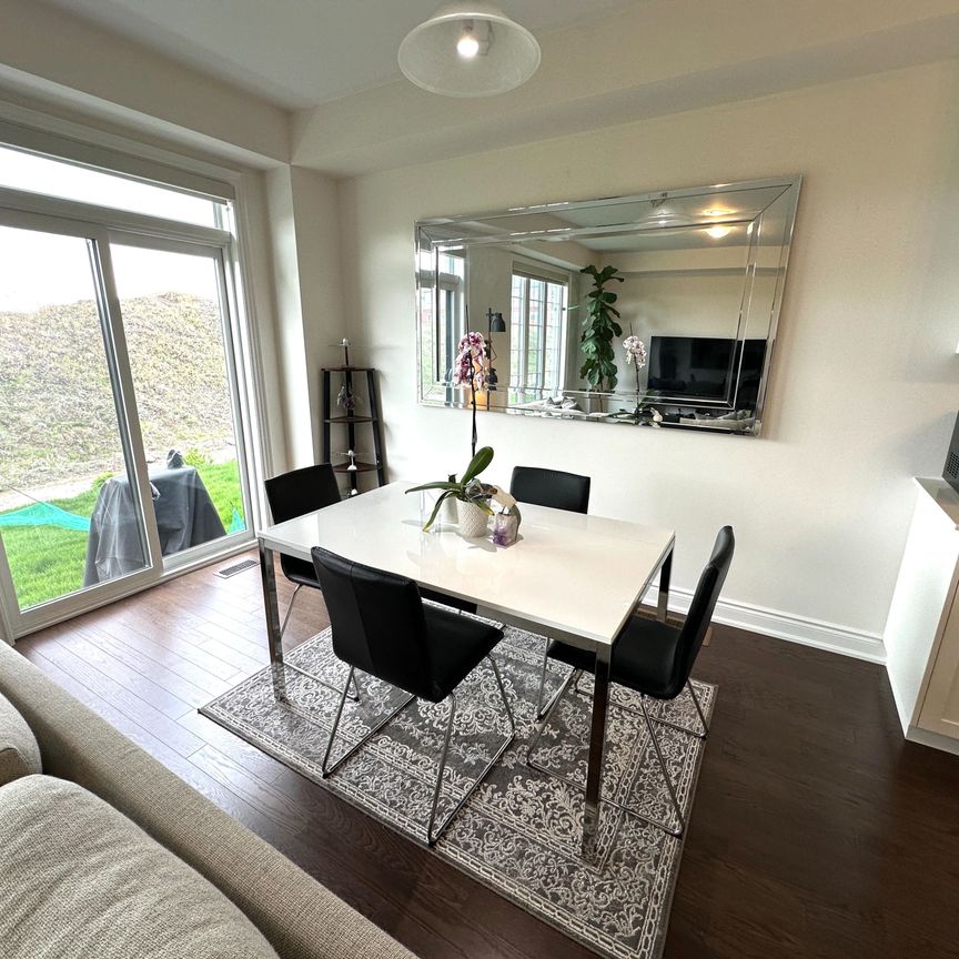 For Lease - 74 Phoenix Boulevard, Barrie, Ontario - Photo 1
