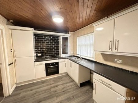 The Glen, Palacefields, Runcorn, WA7 2TG - Photo 4