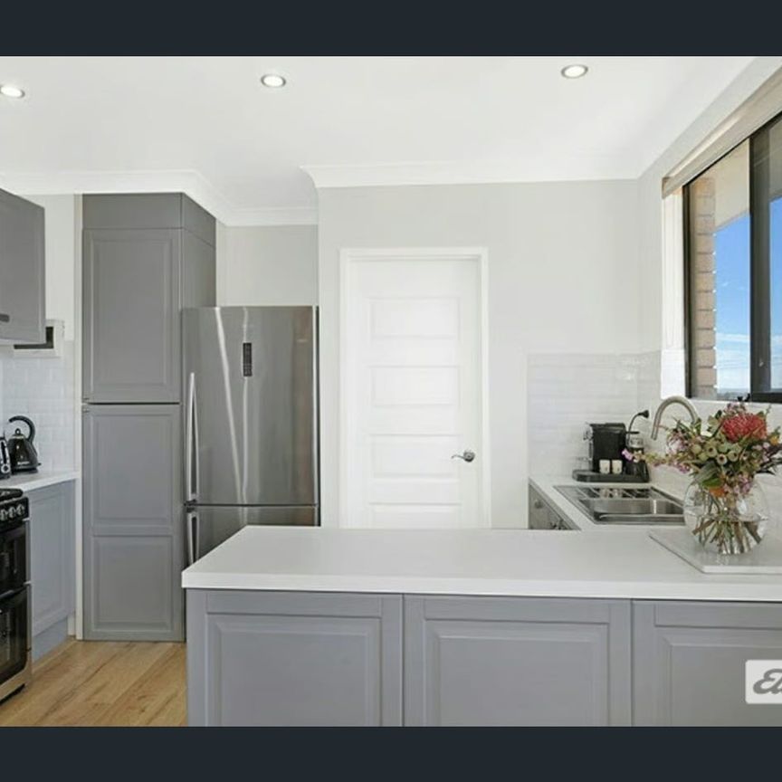 Modern Living with Sweeping Escarpment Views - Photo 1