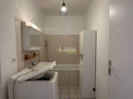Location Appartement 1 pièce 23m² - Photo 5