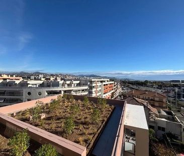 Location Appartement 2 pièces 41m² ST LAURENT DU VAR 06700 - Photo 6