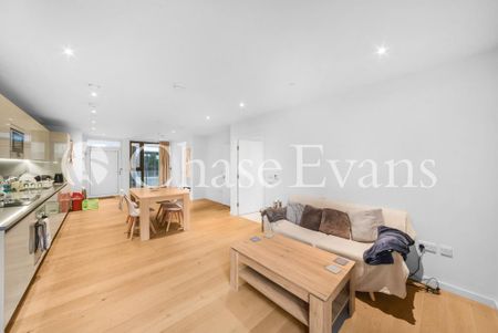 2 bedroom flat to rent - Photo 2