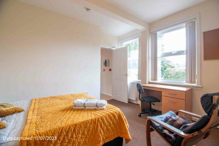 64, Alcuin Avenue - Photo 3