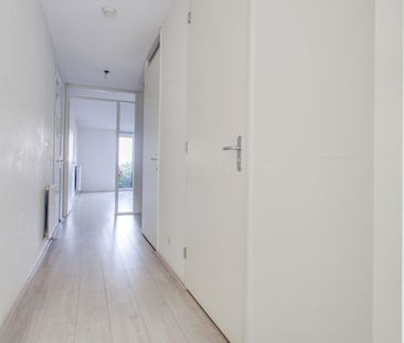 Te huur: Afroditekade 102 - Photo 1