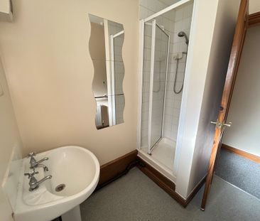 Brookfield Road, Leeds - Photo 5