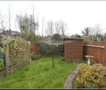 2 Bed Maisonette, Huntly Drive, N3 - Photo 6