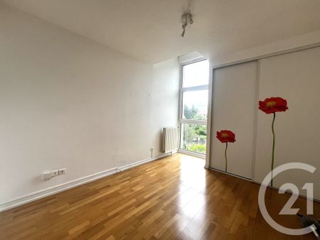 Location Appartement 3 pièces 73m² BEAUNE 21200 - Photo 2