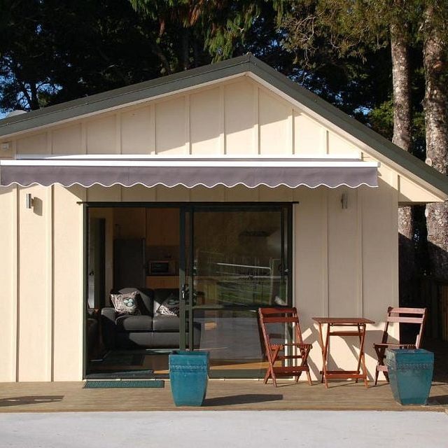 Charming 1BR Home with rural outlook and views - Photo 1