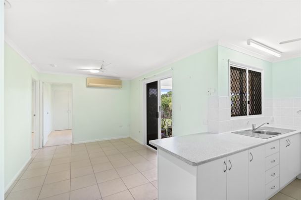 CHARMING FAMILY HOME IN SOUGHT AFTER LOCATION! - Photo 1