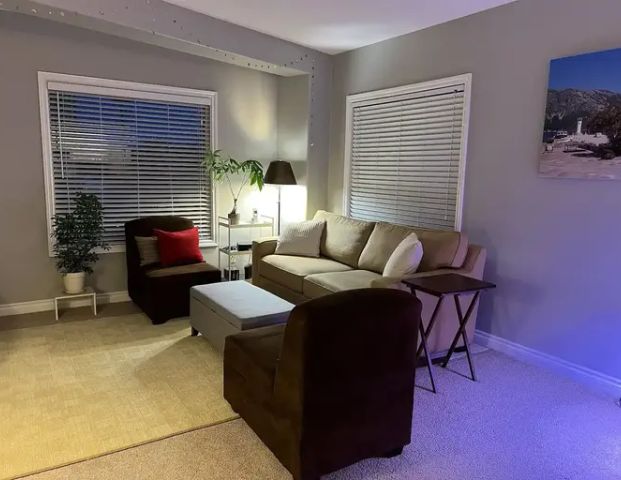 University Area TWO Bedroom TWO Bathroom Condo for rent | 10855 Saskatchewan Drive Northwest, Edmonton - Photo 1