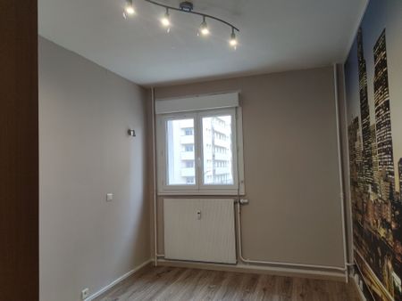 Location Appartement 4 pièces 90m² CUSSET 03300 - Photo 3