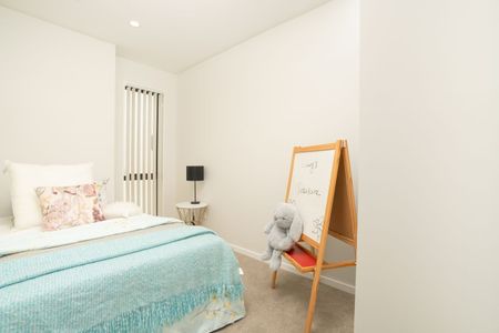 MANGERE BRIDGE, 3 BEDROOMS - Photo 5
