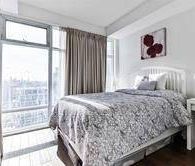 Yonge/Eglinton Stunning 2Bdrm +Den Corner 1Parking 1Locker Spacious - Photo 1