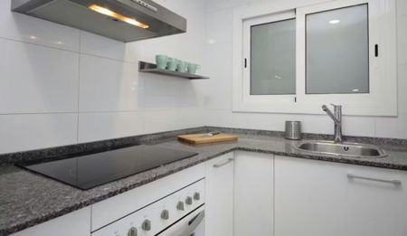 Avinguda de la Riera de Cassoles, Barcelona, Catalonia 08012 - Photo 5