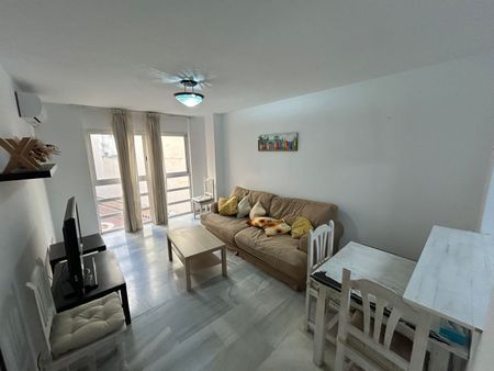 Alquiler de piso en Calle Martínez Maldonado - Photo 5