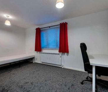 Wainwright, Werrington, Peterborough, PE4 - Photo 6