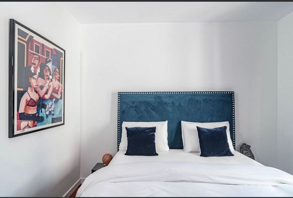 2 bedroom luxury Flat for rent in Puerto Banus, Andalusia - Photo 1