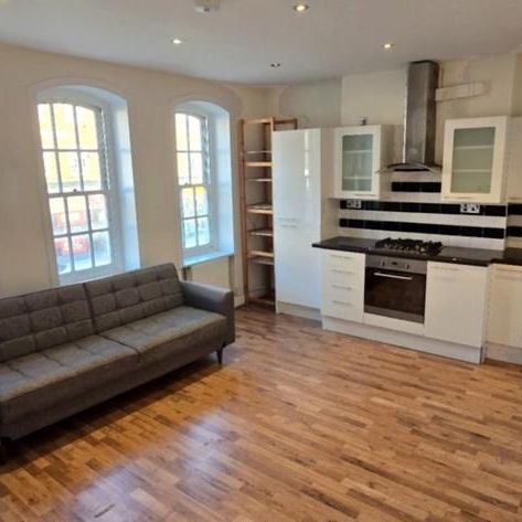 1 bedroom flat to rent - Photo 1
