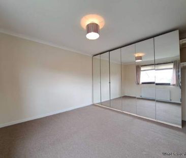 2 bedroom property to rent in Irvine - Photo 1