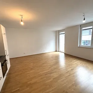Ruhige, großzügige 2 Zimmer Neubauwohnung mit Balkon im Wiener Supergrätzl - Photo 1