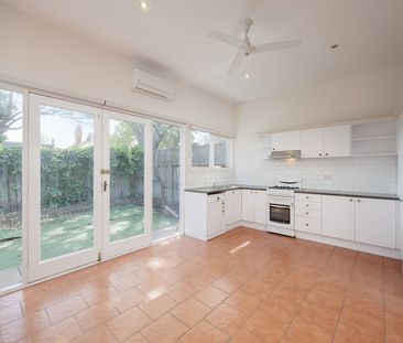 3 Mt Pleasant Grove, Armadale VIC 3143 - Photo 3