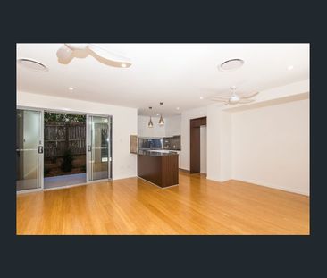 3/34A Fleming Road, Herston, Qld 4006 - Photo 1