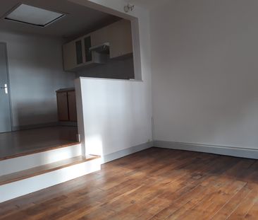 Location Appartement 2 pièces 38m² ORLEANS 45000 - Photo 4