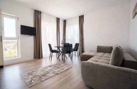 Apartament 3 camere, bloc nou, zona Centrala, Ploiești - Photo 2