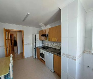 Apartment T3 in Alhos Vedros, Moita - Photo 2