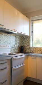 Location! Location! Modern Convenience with A/C **Available 22/12/25 ** - Photo 3