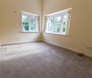 2 Bedroom - Weydon Farm Lane, Farnham - Photo 5