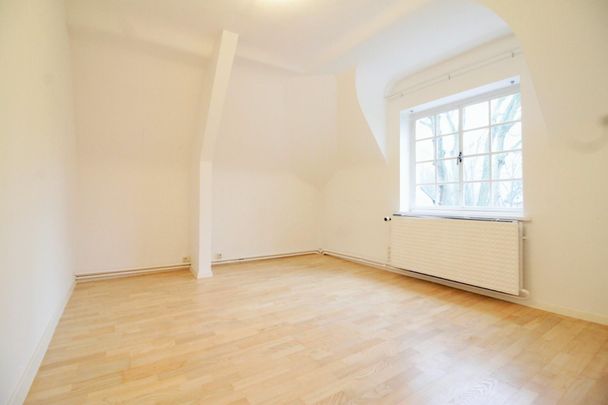 Huis in Ukkel - Photo 1