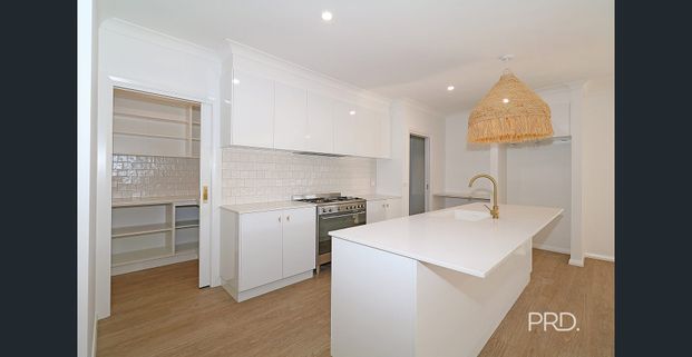 89 Jumbuck Drive, Gobbagombalin NSW 2650 - Photo 1