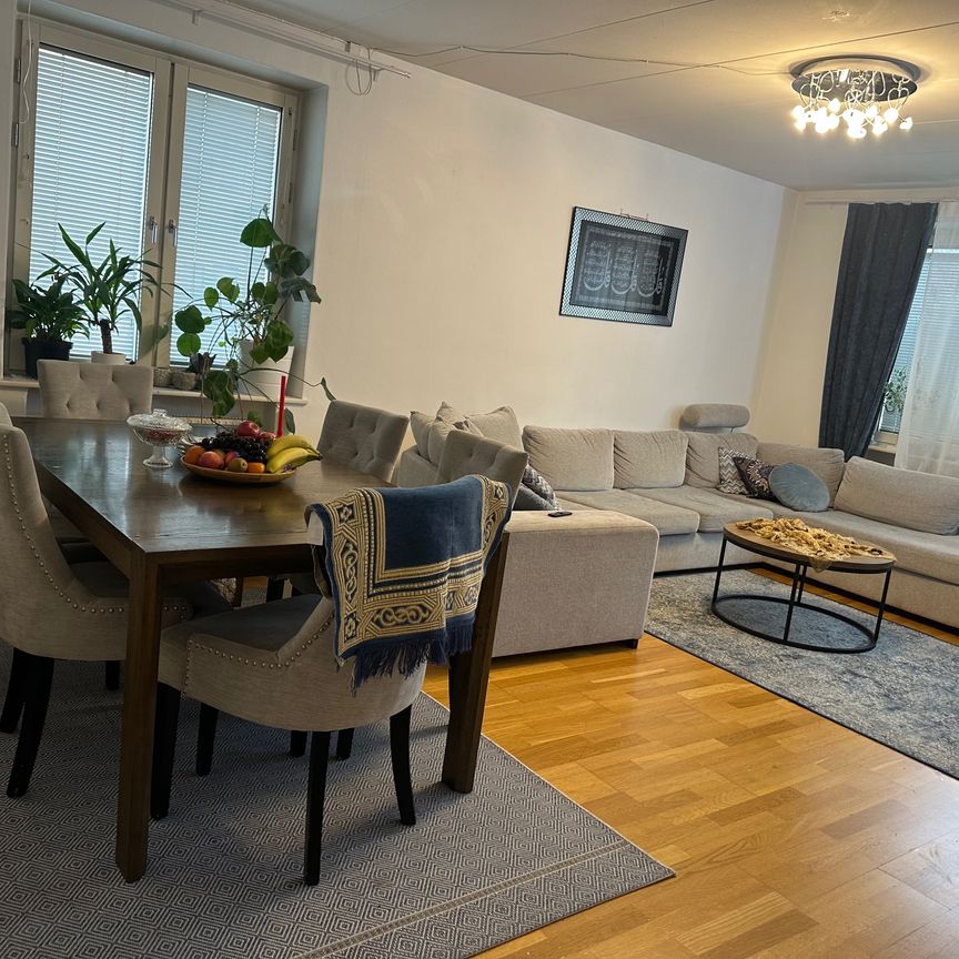 Berzeliigatan, Borås - Photo 1