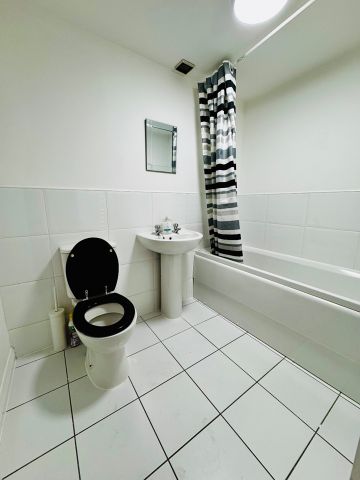 2 Bed Flat, Middlewood Street, M5 - Photo 5