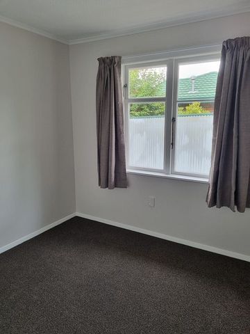 First week rent free! Pets negotiable! - Photo 4